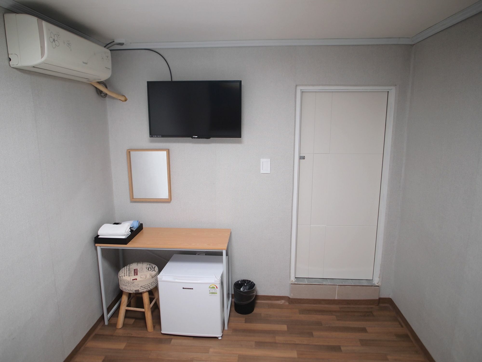 Hostel Gaon Sinchon Σεούλ Εξωτερικό φωτογραφία